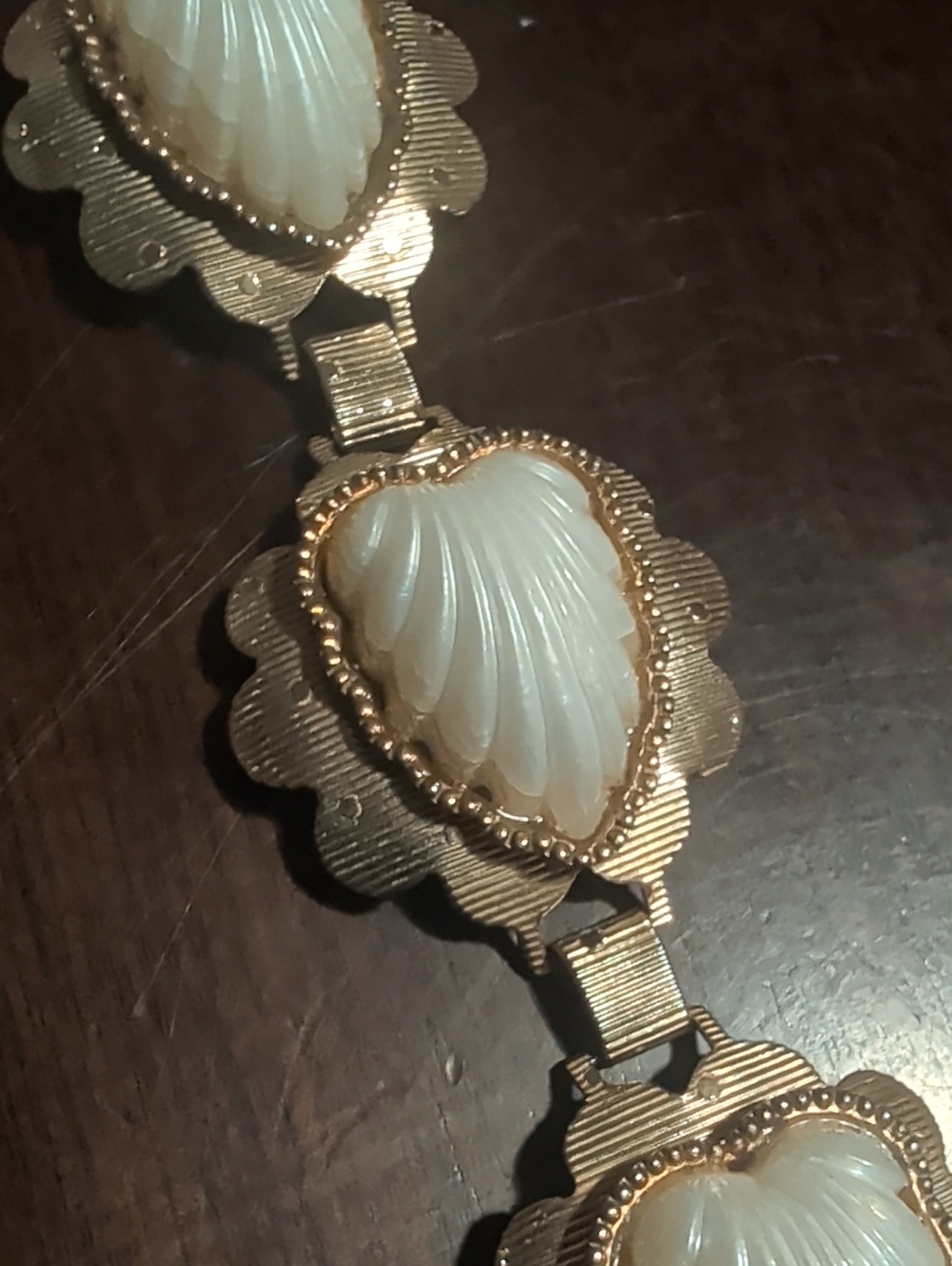 Vintage 1950's Gold-Tone Bracelet with Cream Shell Cabochons